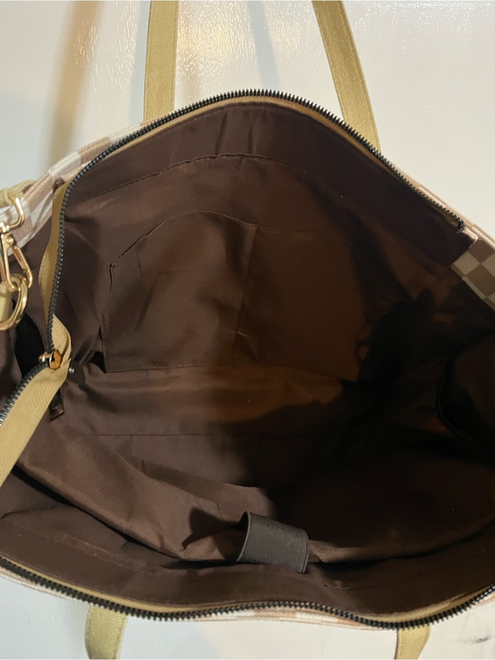 Neutral Checkered Tote Bag - Picture 10 of 15